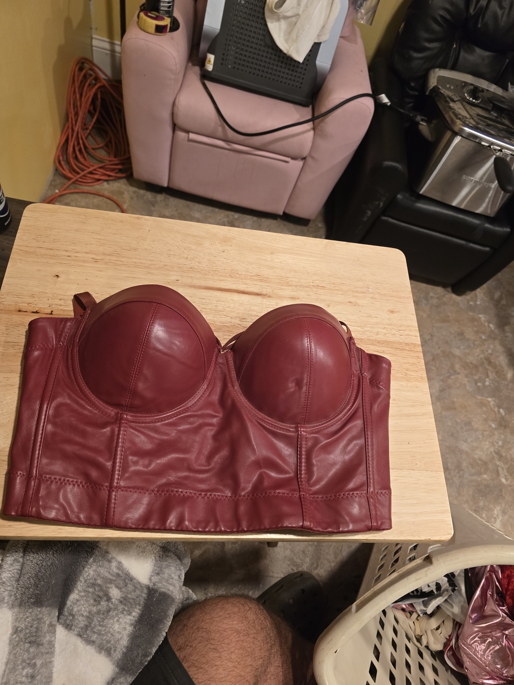 Amazon Faux-Leather Strapless Bustier in Wine